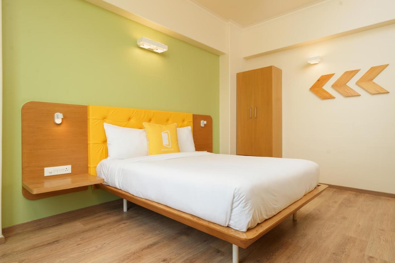 Bloom Hotel - Sector 62 Нойда Екстер'єр фото