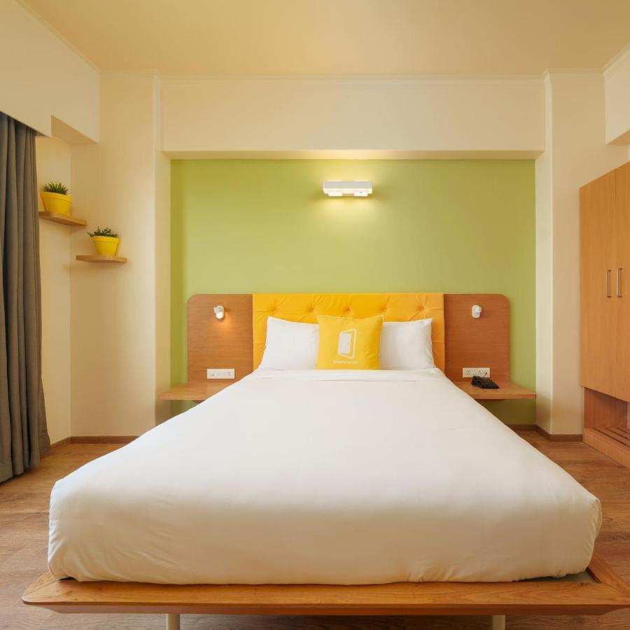 Bloom Hotel - Sector 62 Нойда Екстер'єр фото